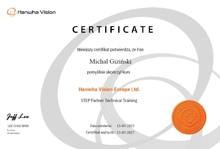 certyfikat marki Hanwha dla Michała Gizińskiego